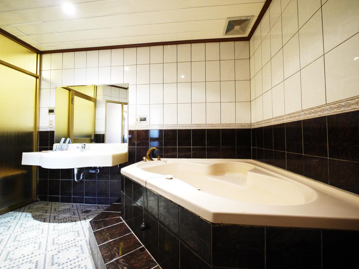 Emperor Hotel Kaohsiung Zewnętrze zdjęcie