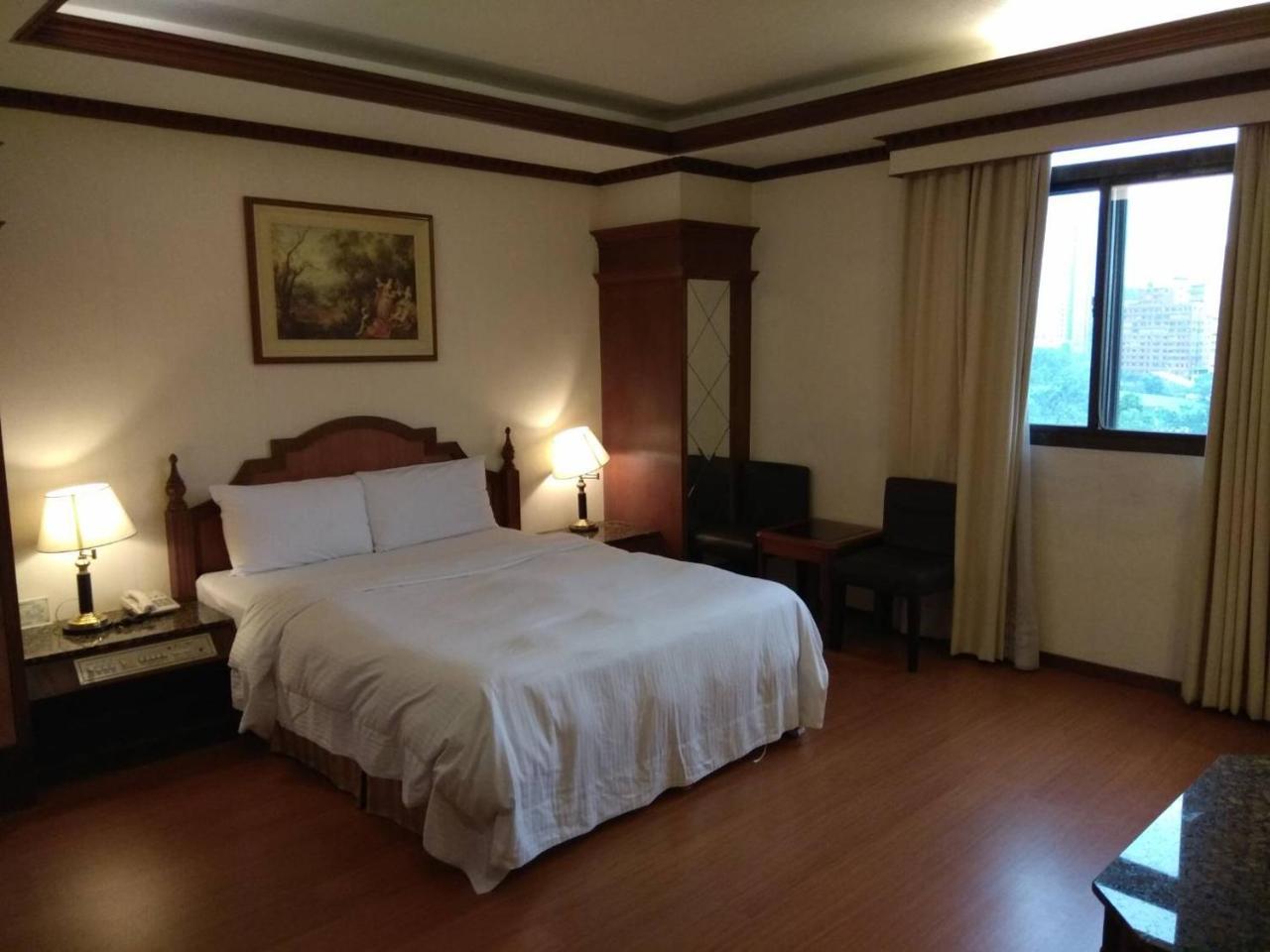 Emperor Hotel Kaohsiung Zewnętrze zdjęcie