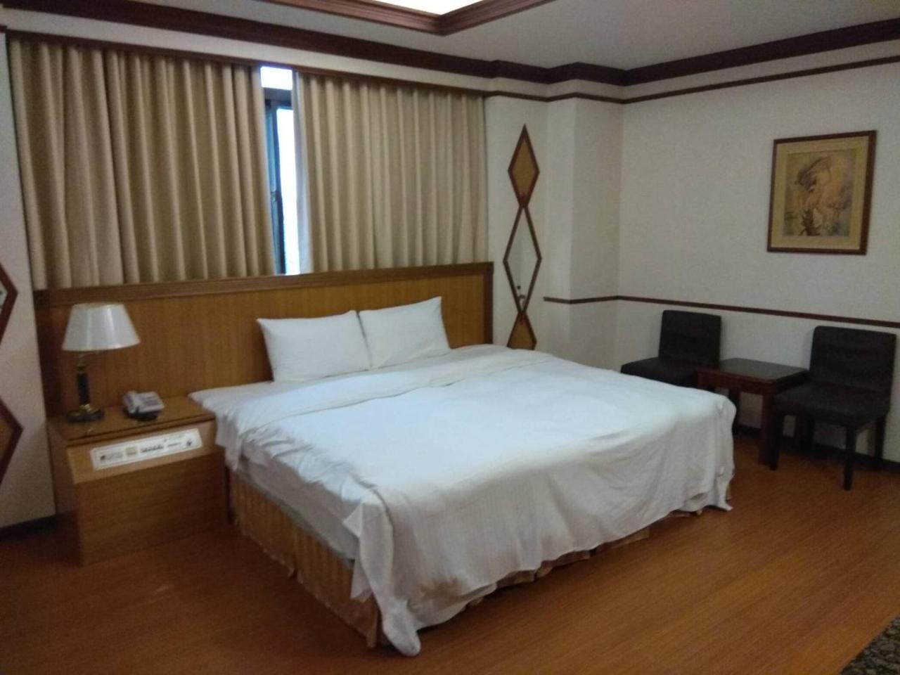 Emperor Hotel Kaohsiung Zewnętrze zdjęcie